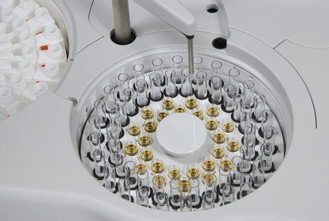 اتوآنالایزر بیوشیمی برندBiotecnica مدل BT15000 - Image 3